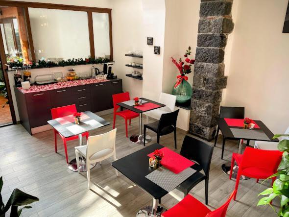 La Vie Fuille Bed And Breakfast Рипосто Экстерьер фото